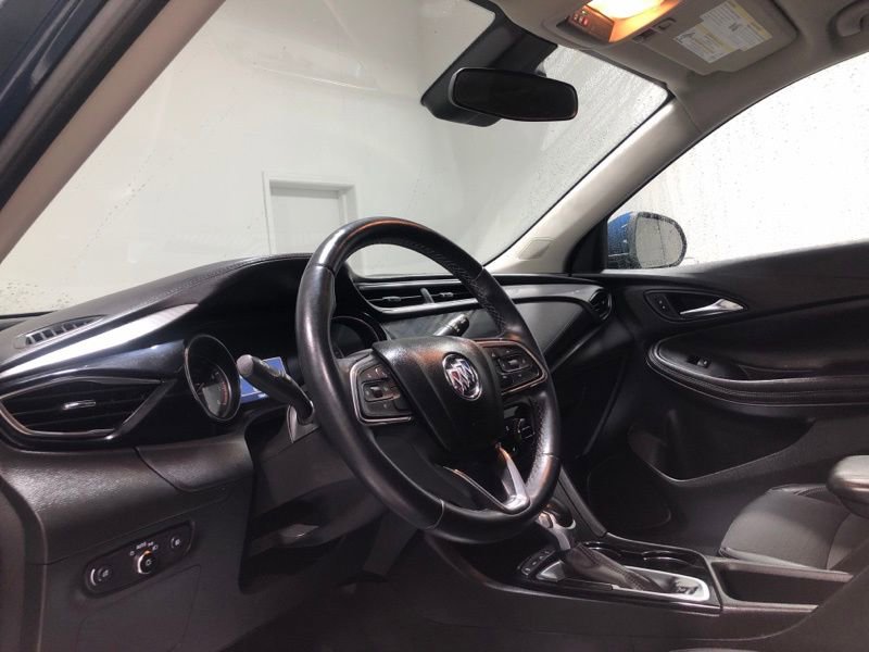 Used 2021 Buick Encore GX Select image 19