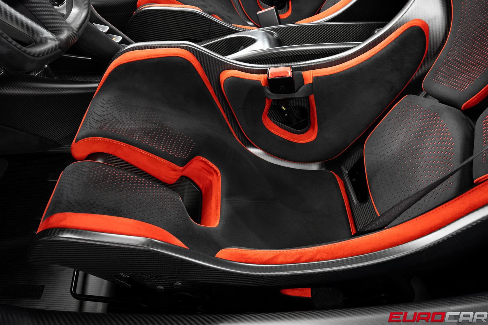 Used 2021 McLaren 765LT RWD image 47
