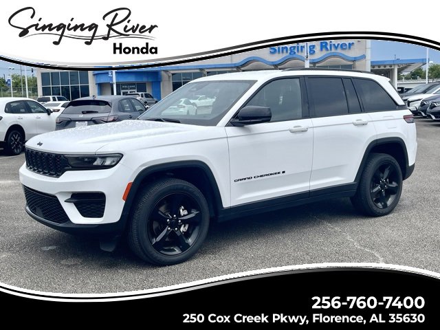 Used 2024 Jeep Grand Cherokee Altitude