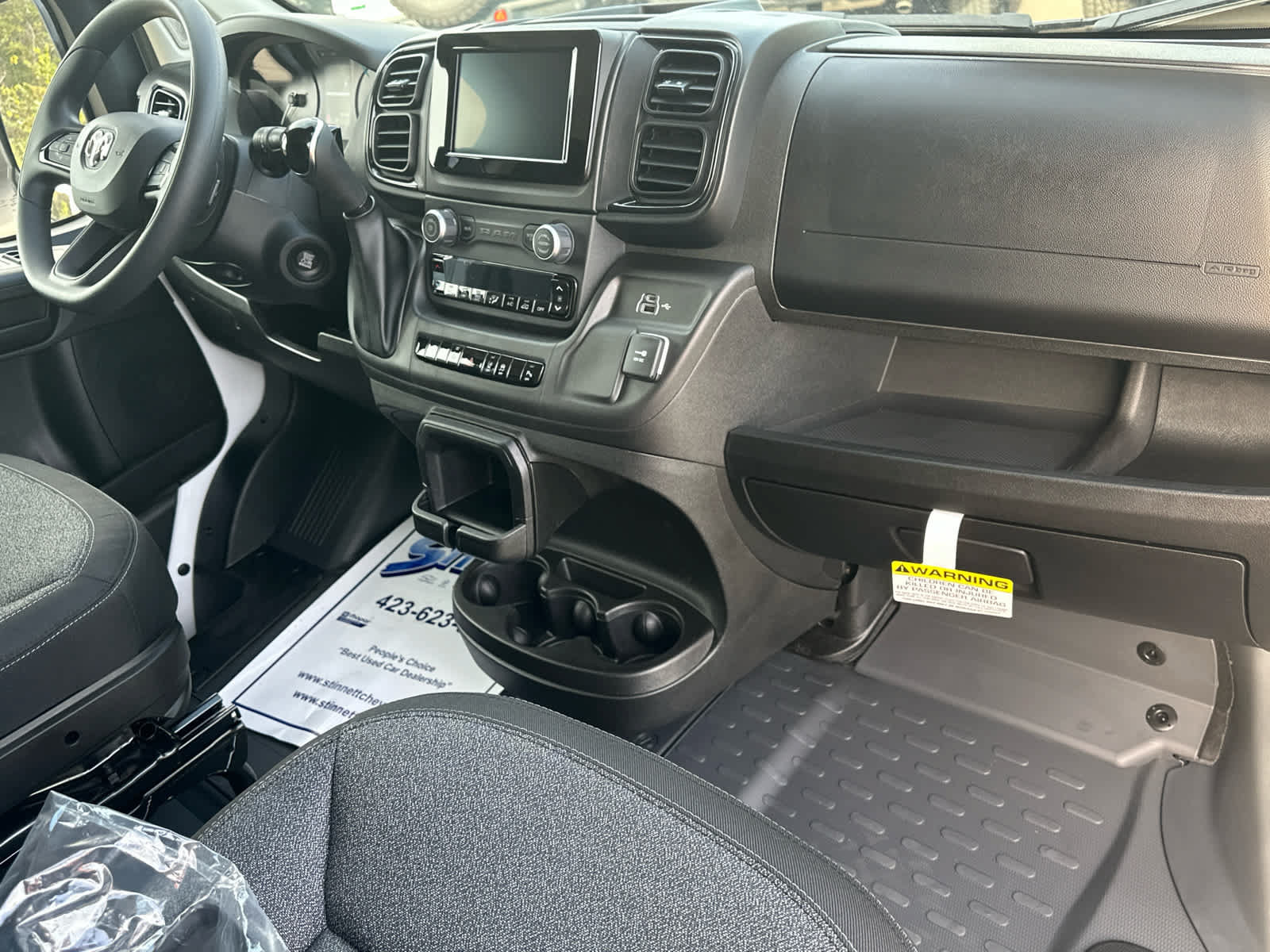 New 2024 RAM ProMaster 2500 w/ Safety Group FWD image 11