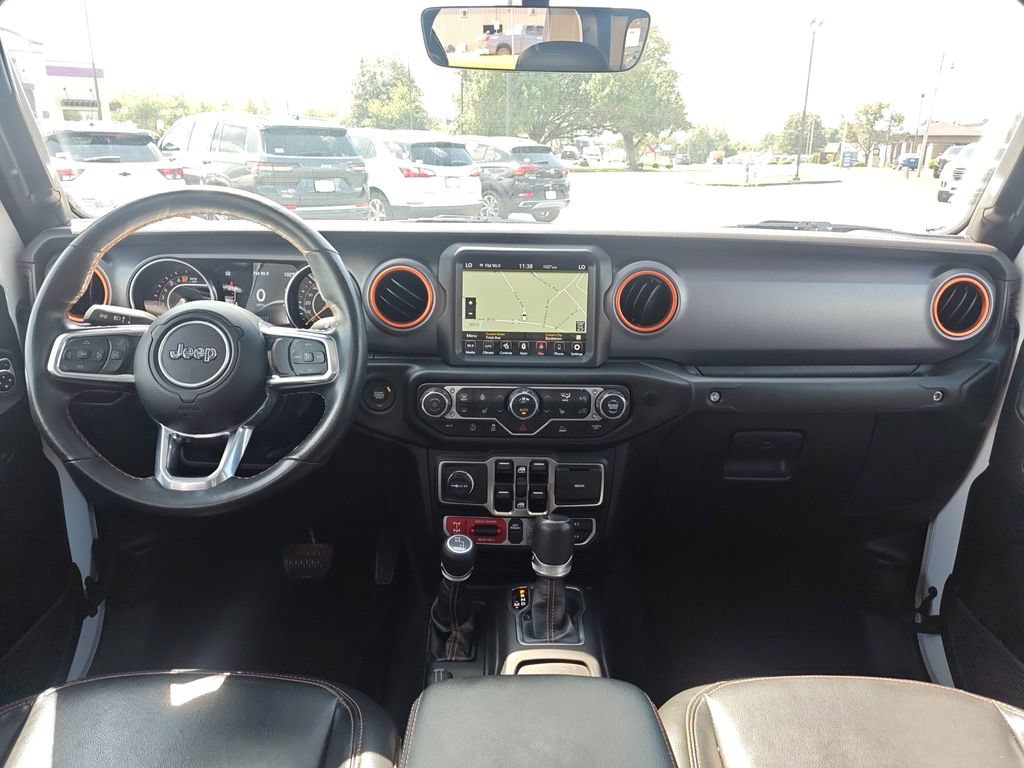 Used 2023 Jeep Gladiator Mojave w/ LED Lighting Group AWD/4WD image 15
