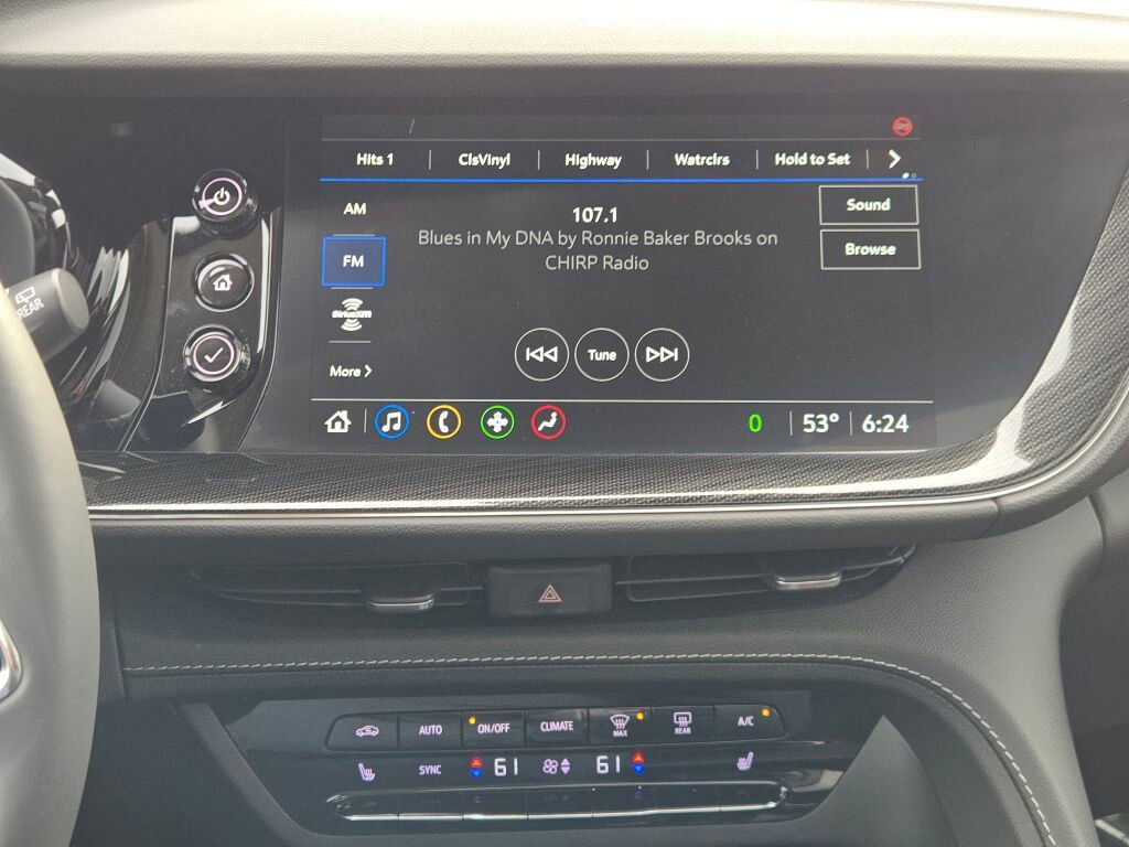 Used 2023 Buick Envision Essence w/ Sport Touring Package AWD/4WD image 26