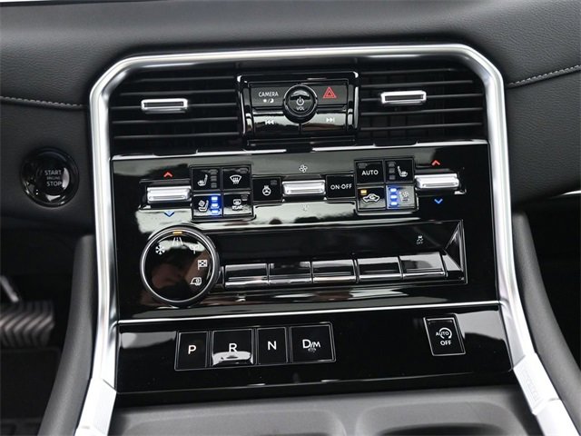 New 2026 Nissan Armada Platinum image 3