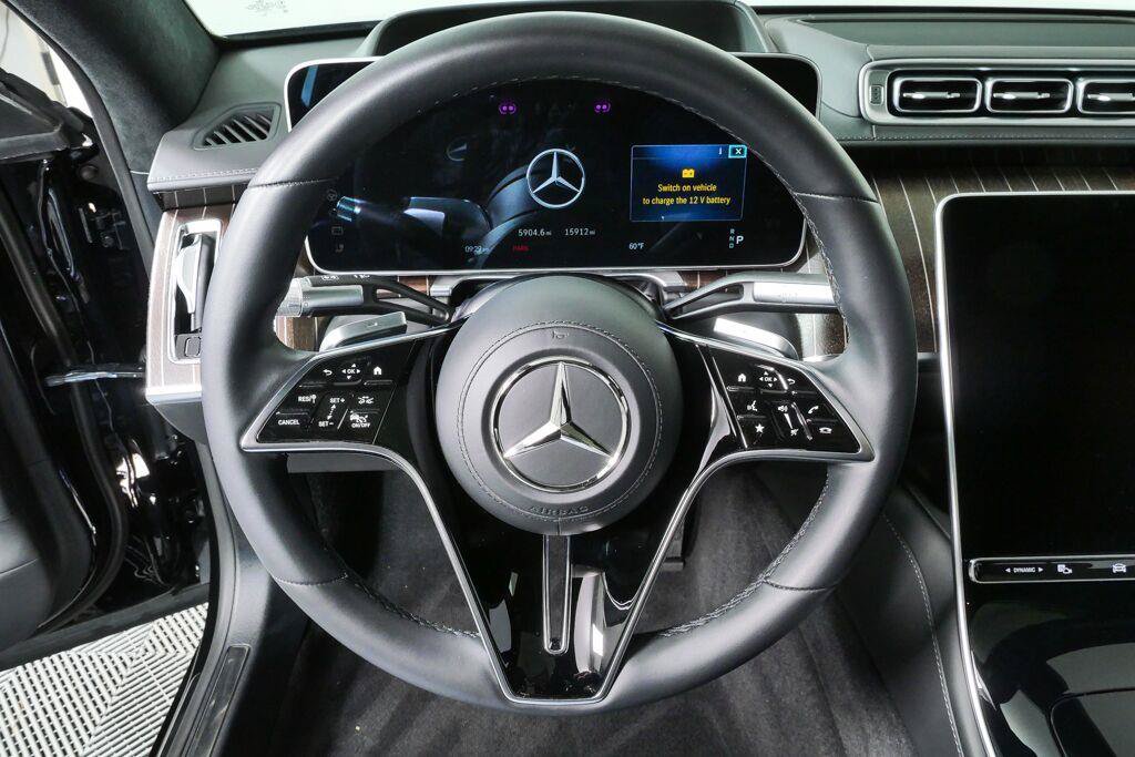Used 2022 Mercedes-Benz S 580 4MATIC Sedan image 9
