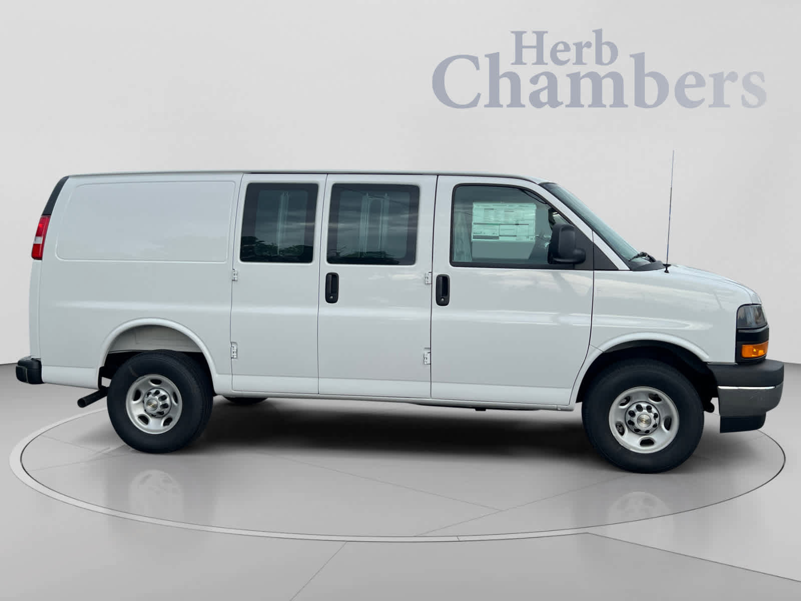 New 2026 Chevrolet Express 2500 w/ Communications Package RWD image 5