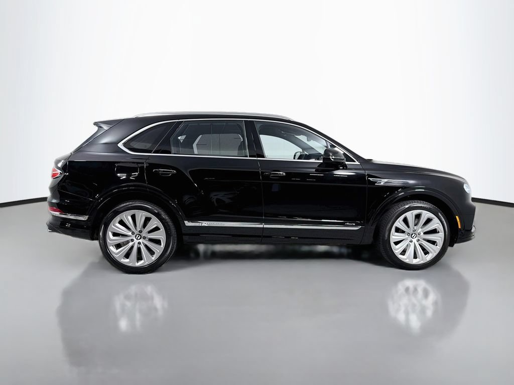 Used 2023 Bentley Bentayga AWD/4WD image 4