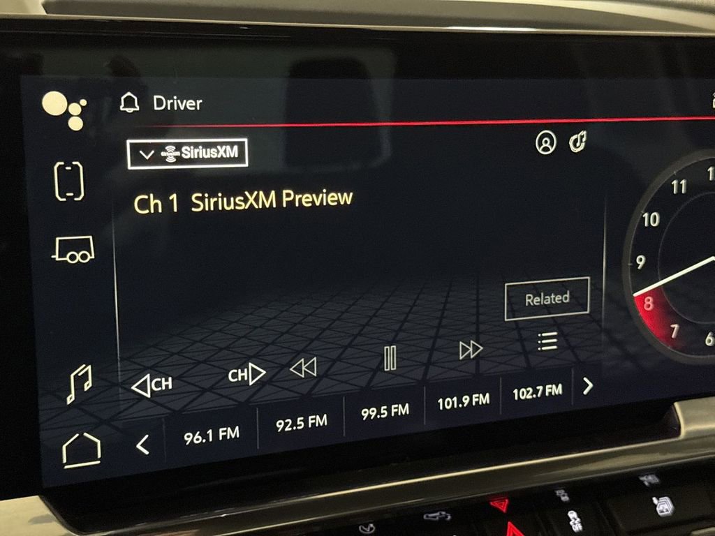 Used 2025 GMC Sierra 1500 SLT image 14