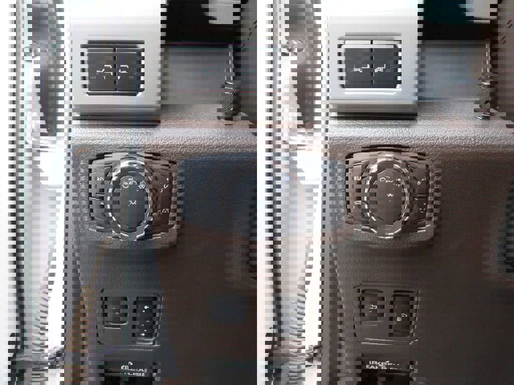 Used 2018 Ford F350 King Ranch w/ King Ranch Ultimate Package image 29