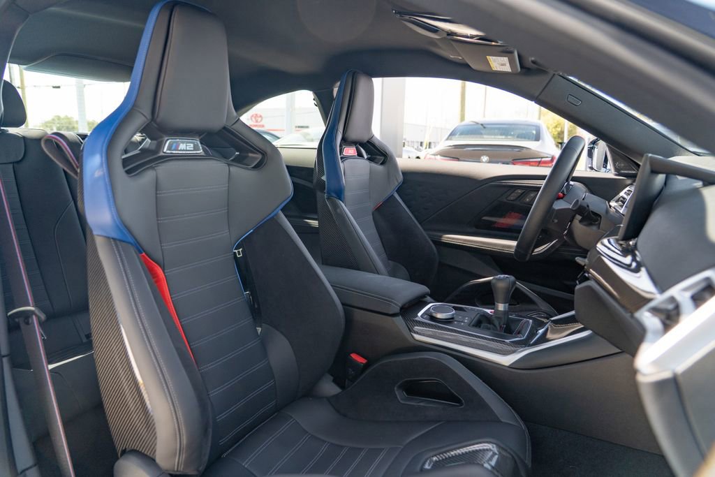 Used 2025 BMW M2 image 21