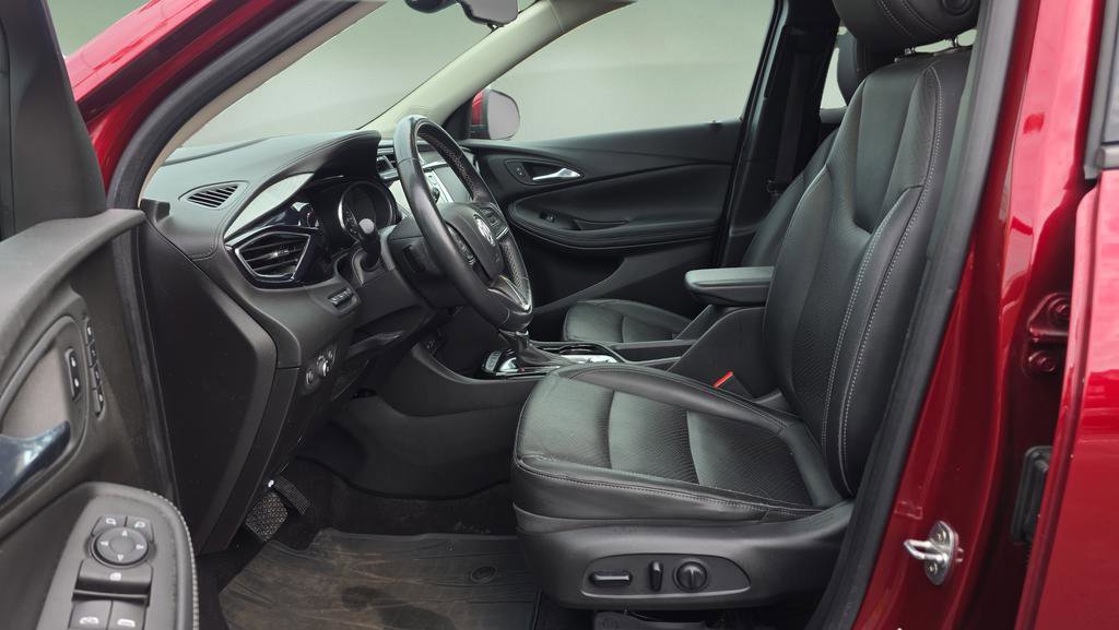 Used 2022 Buick Encore GX Essence w/ Advanced Technology Package image 11