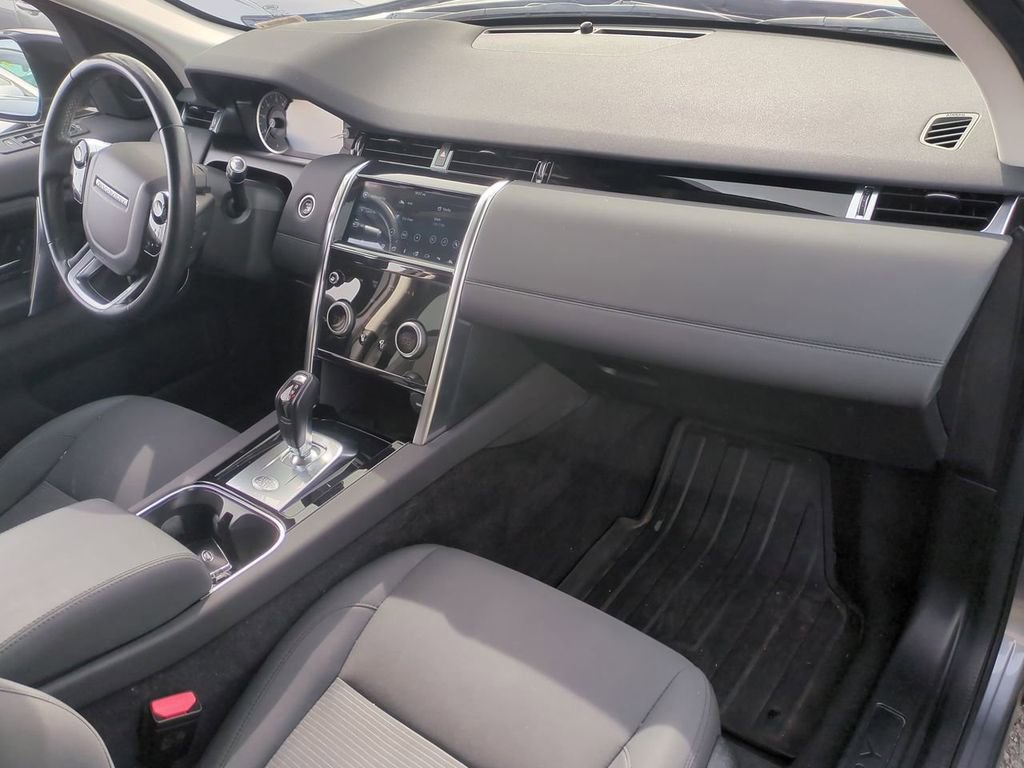 Used 2020 Land Rover Discovery Sport image 27