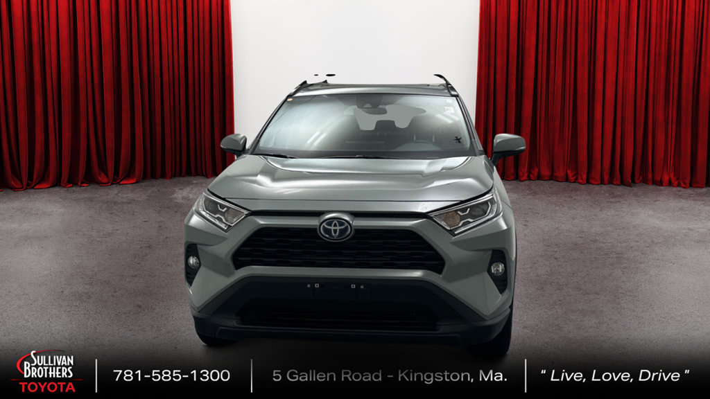 Used 2021 Toyota RAV4 XLE w/ Convenience Package AWD/4WD image 2