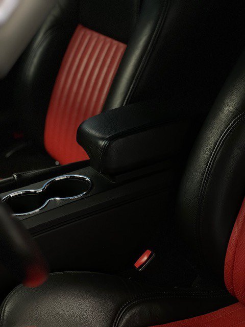 Used 2005 Ford Thunderbird RWD image 35
