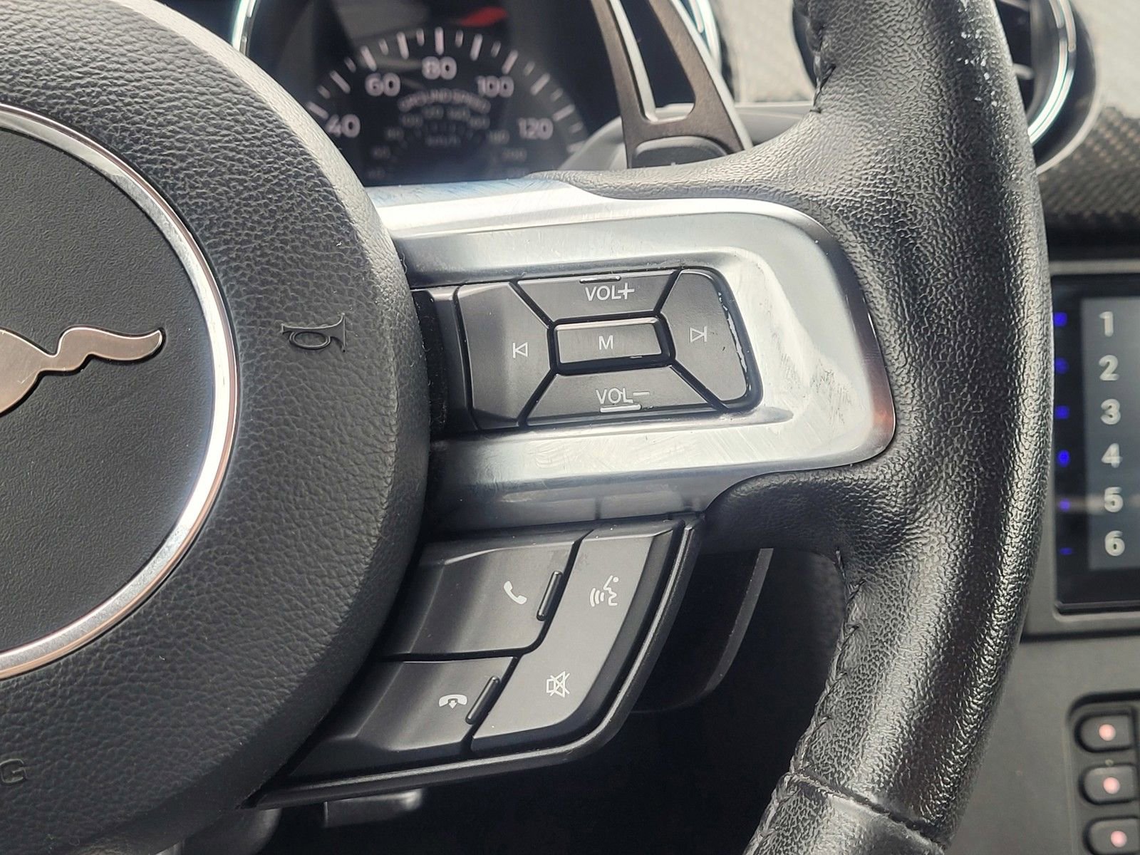 Used 2017 Ford Mustang Coupe image 20