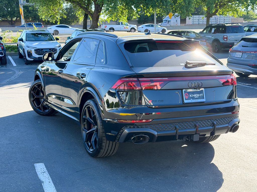 New 2026 Audi RS Q8 performance image 13