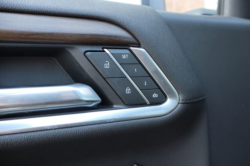 Used 2025 Chevrolet Silverado 1500 High Country w/ High Country Premium Package image 13