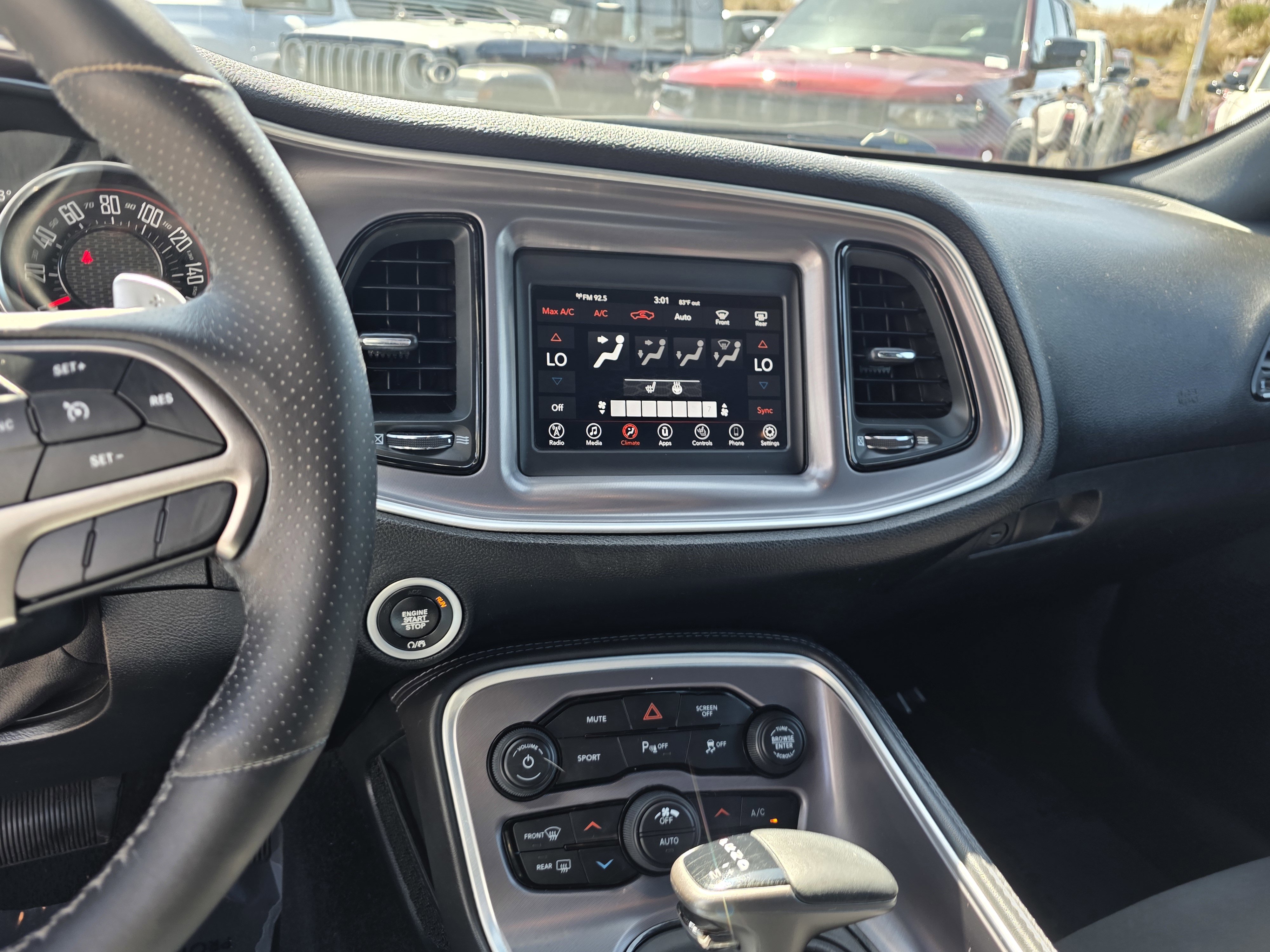 Used 2019 Dodge Challenger R/T w/ Driver Convenience Group RWD image 15