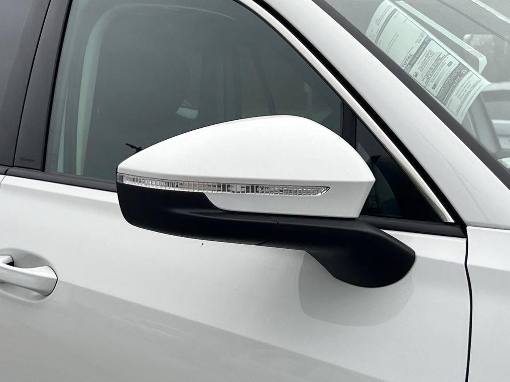 New 2026 Volkswagen Tiguan SE AWD/4WD image 7