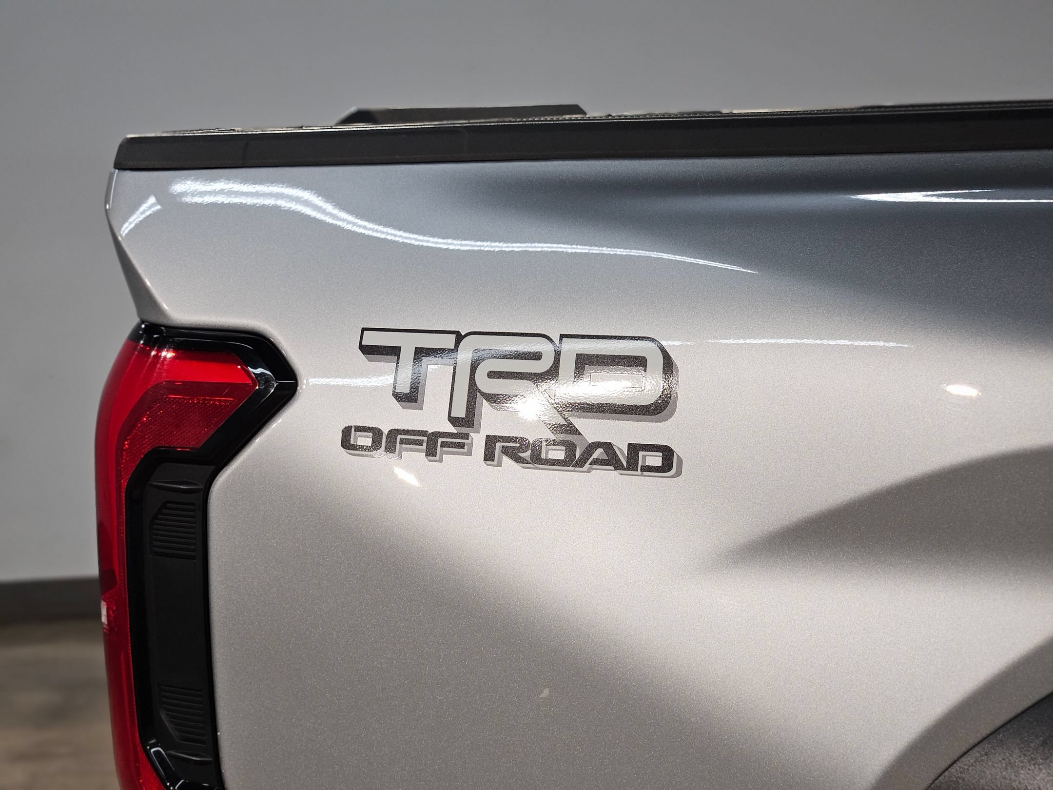 Used 2024 Toyota Tacoma TRD Off-Road AWD/4WD image 36