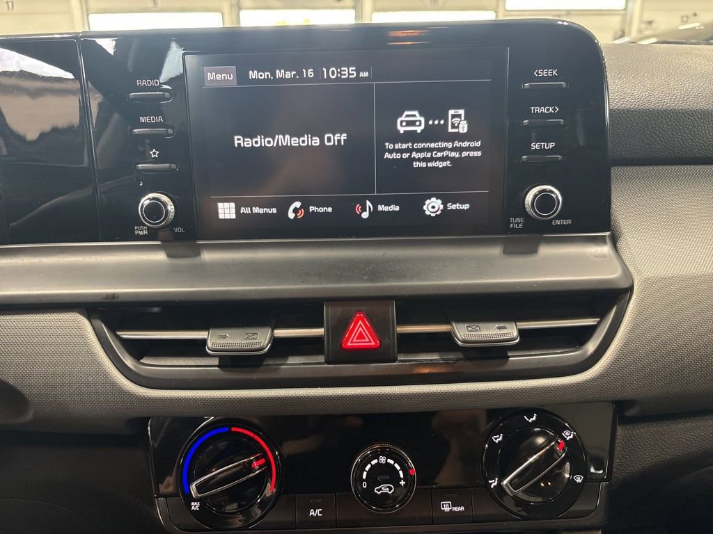 Certified 2024 Kia Seltos LX image 17