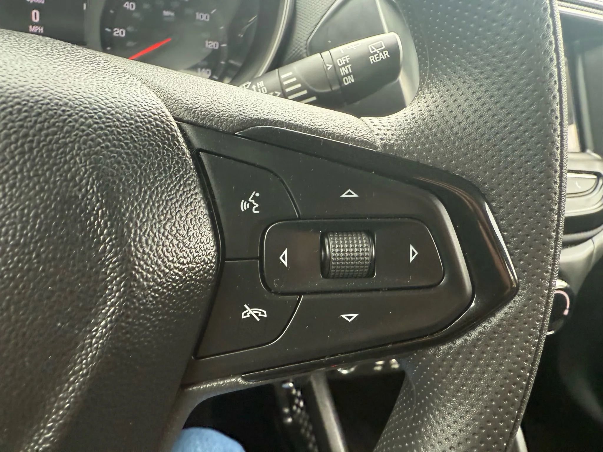 Used 2022 Chevrolet TrailBlazer LS image 15