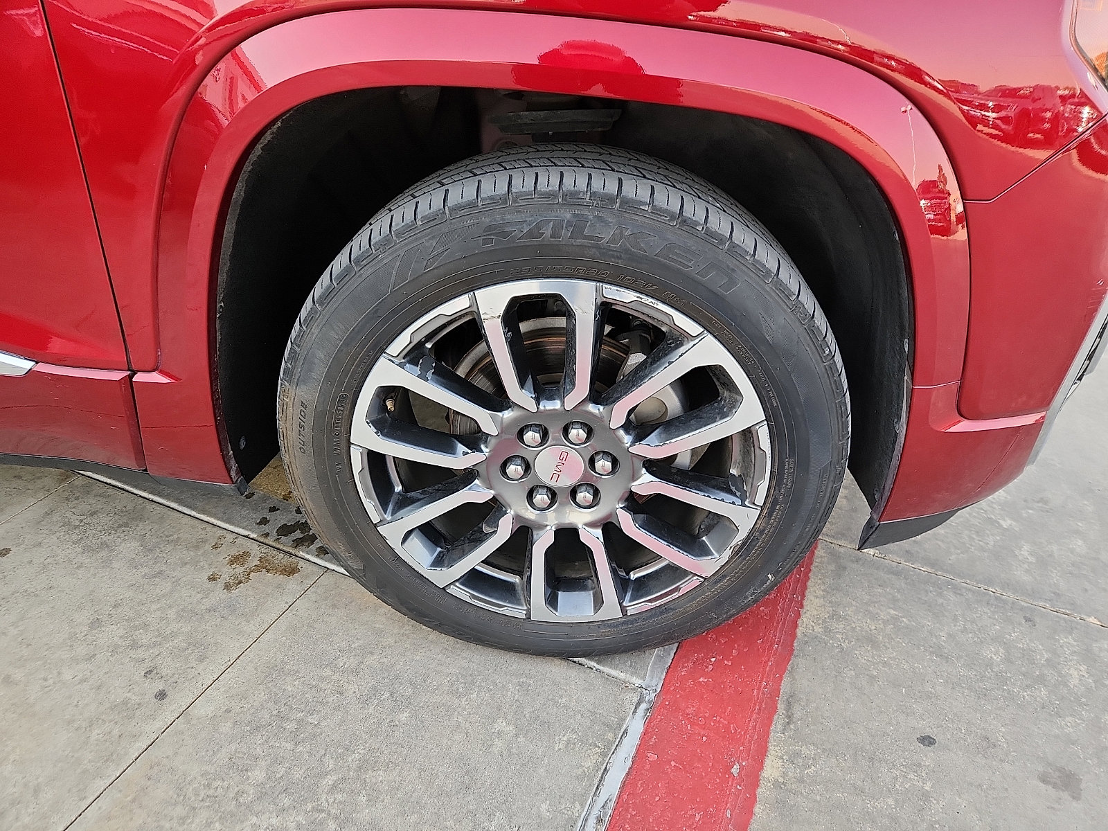 Used 2020 GMC Acadia Denali w/ Denali Ultimate Package image 9