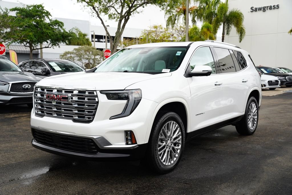 Used 2024 GMC Acadia Denali image 18