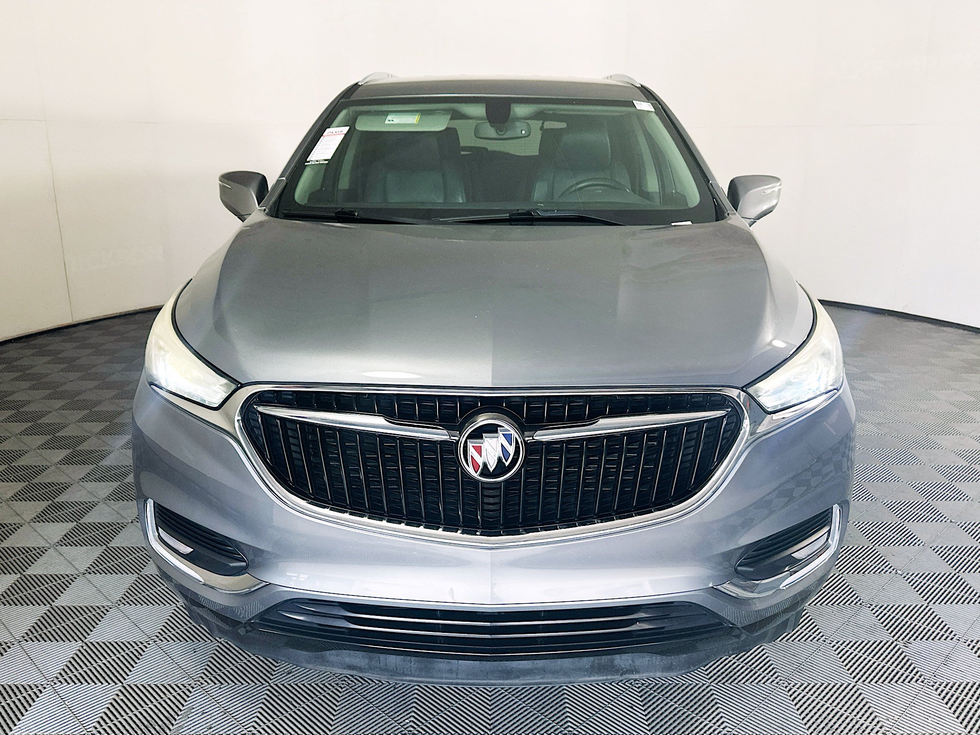Used 2018 Buick Enclave Essence FWD image 8