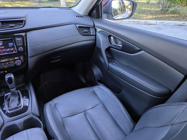 Used 2019 Nissan Rogue SL image 18