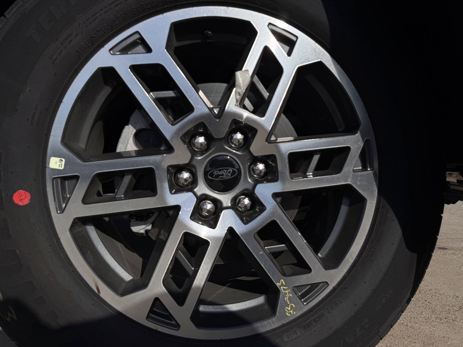 New 2026 Ford Expedition Active image 8