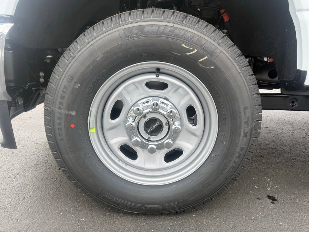 New 2026 Ford F350 XL AWD/4WD image 10