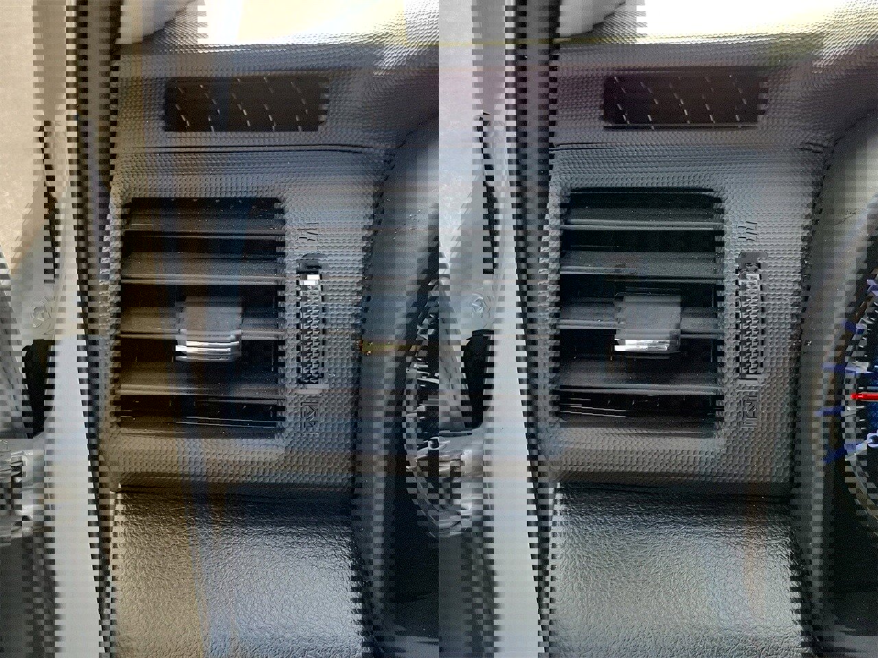 Used 2014 Toyota 4Runner SR5 image 29