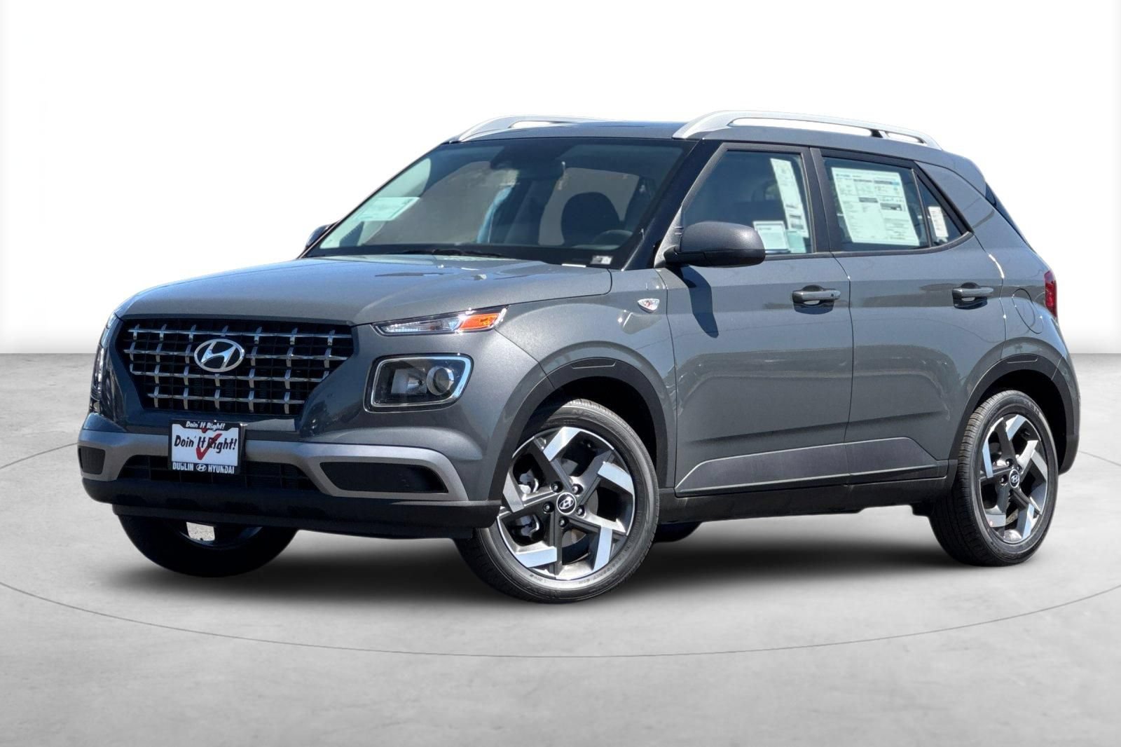 New 2026 Hyundai Venue SEL FWD image 2