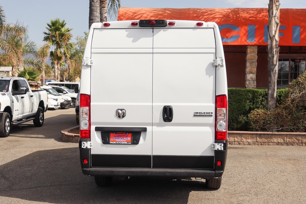 Used 2025 RAM ProMaster 3500 w/ Convenience Group image 7