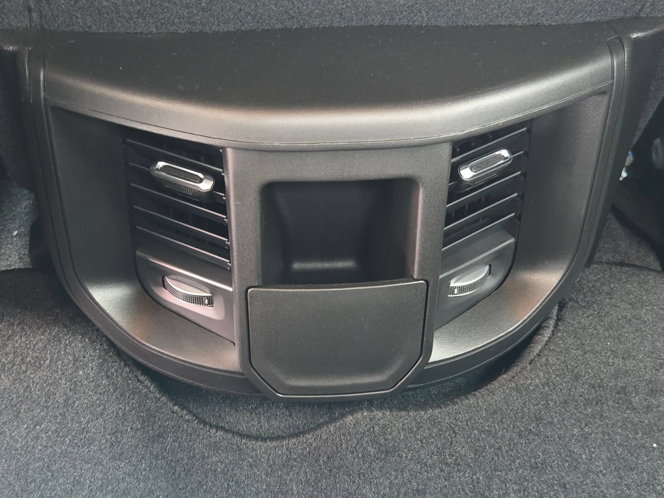 New 2026 RAM 2500 Tradesman AWD/4WD image 27