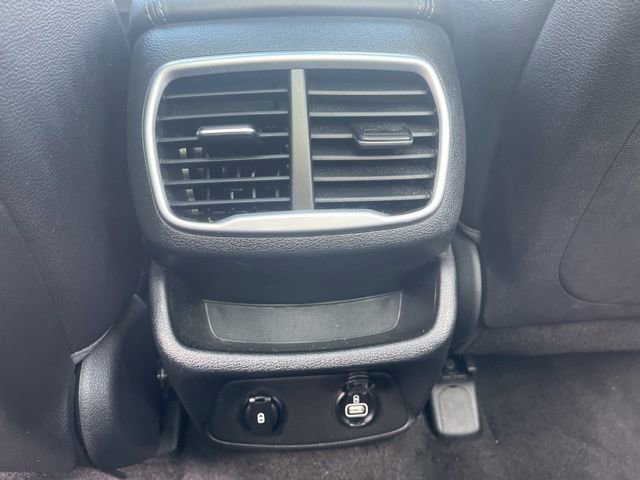 Used 2019 Hyundai Santa Fe Limited image 15