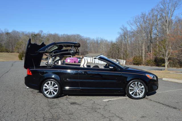 Used 2011 Volvo C70 T5 w/ Convenience Pkg image 5