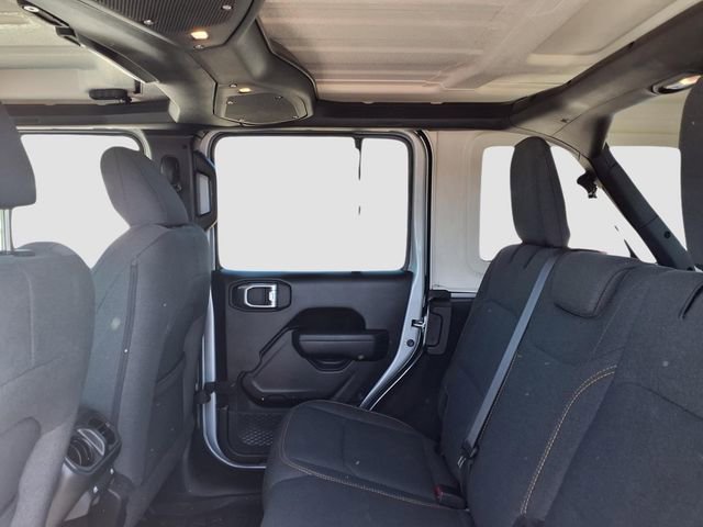 Used 2024 Jeep Wrangler Sport S image 9