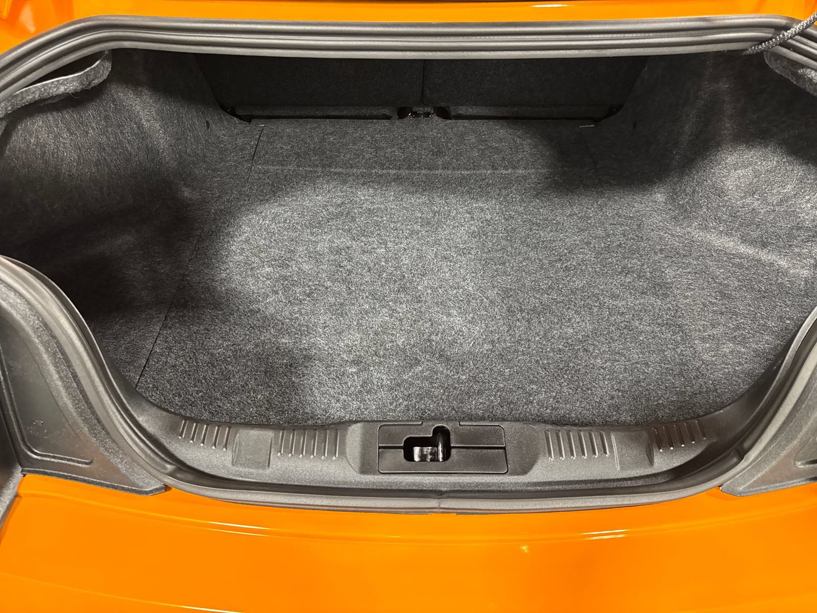 Used 2019 Ford Mustang GT RWD image 26