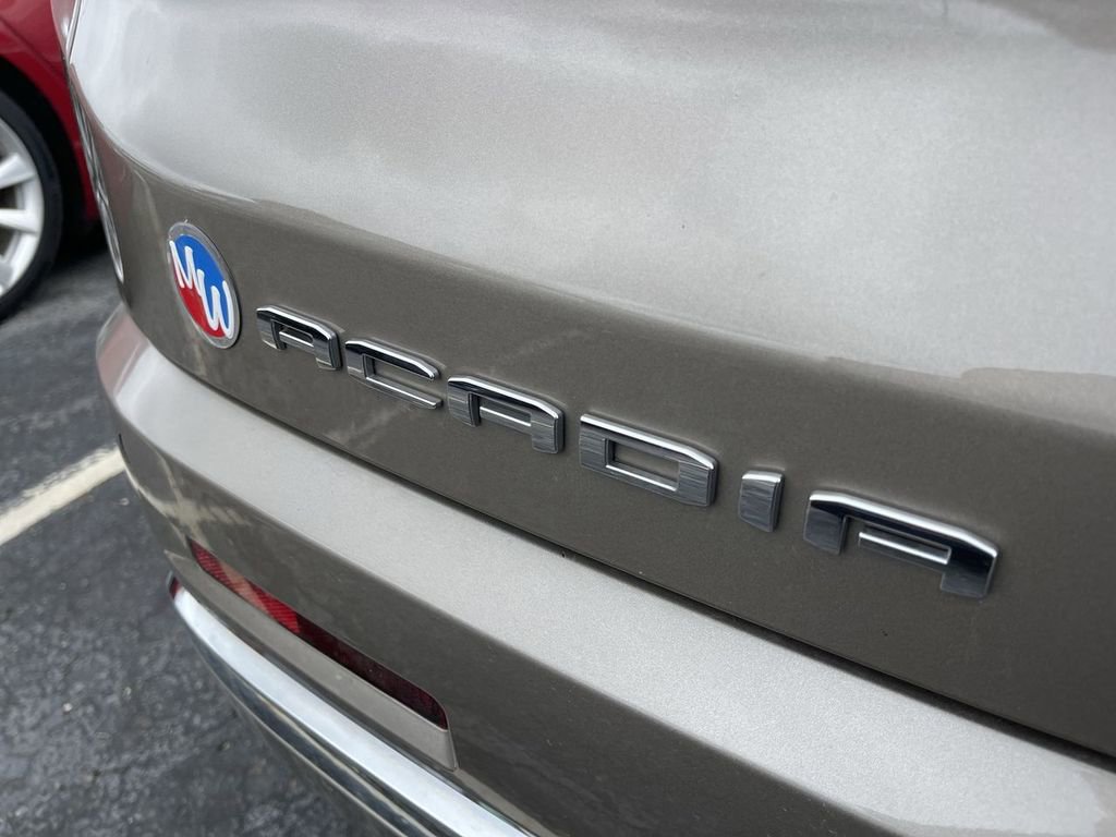 Used 2022 GMC Acadia Denali w/ Denali Ultimate Package image 15