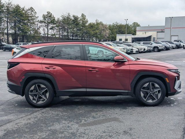 Used 2025 Hyundai Tucson SEL FWD image 8