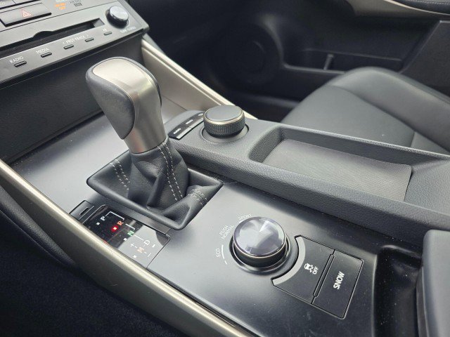 Used 2014 Lexus IS 250 image 35