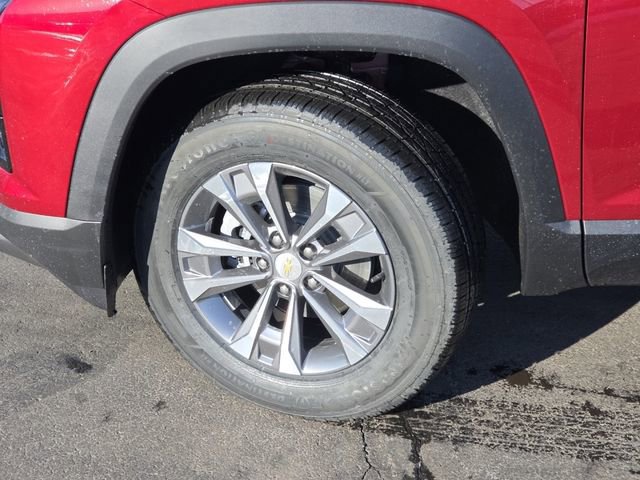 New 2026 Chevrolet Equinox LT w/ Safety and Technology Package FWD image 23