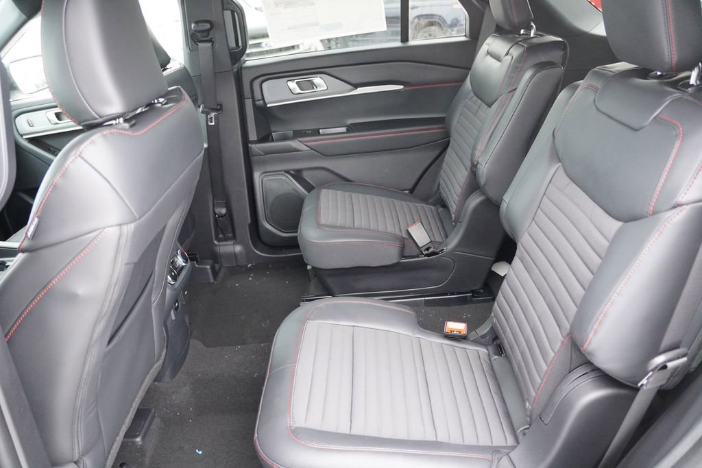 New 2026 Ford Explorer ST-Line image 11