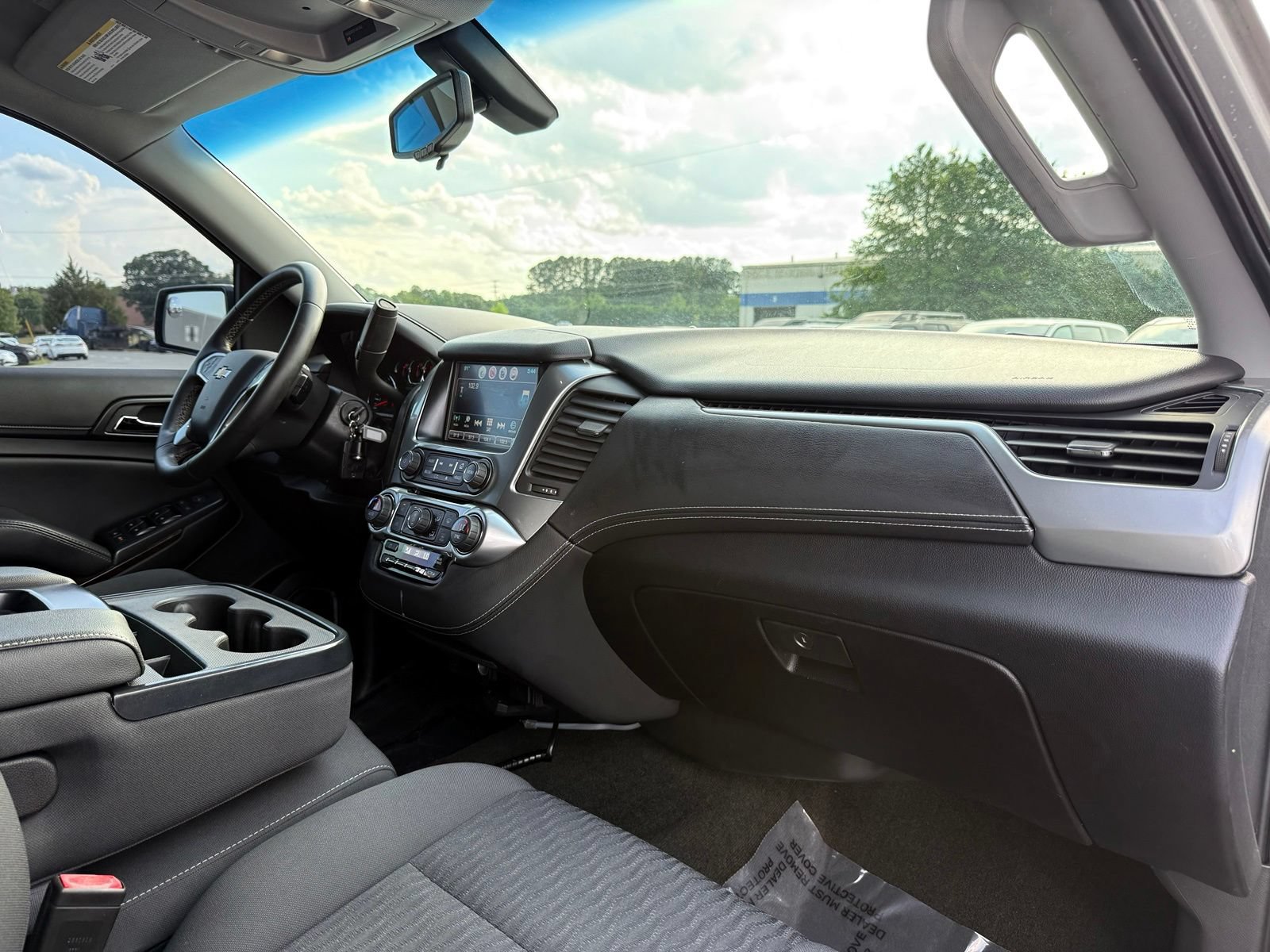 Used 2016 Chevrolet Tahoe LS AWD/4WD image 26