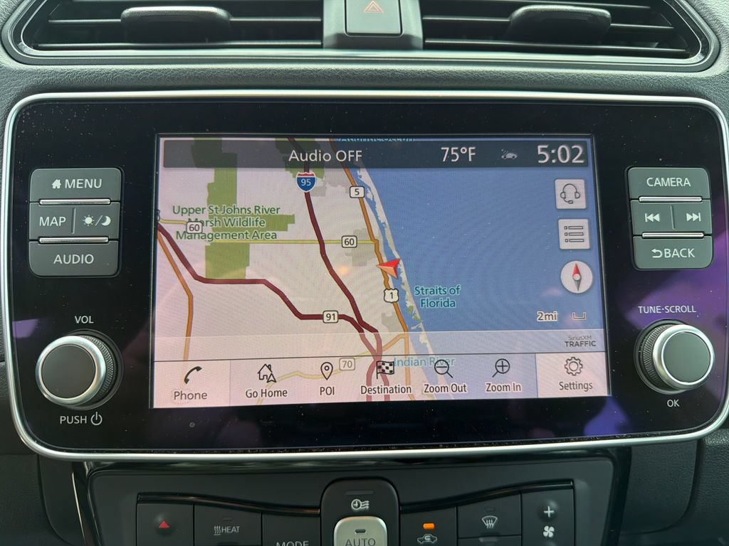 Used 2022 Nissan Leaf SV FWD image 27