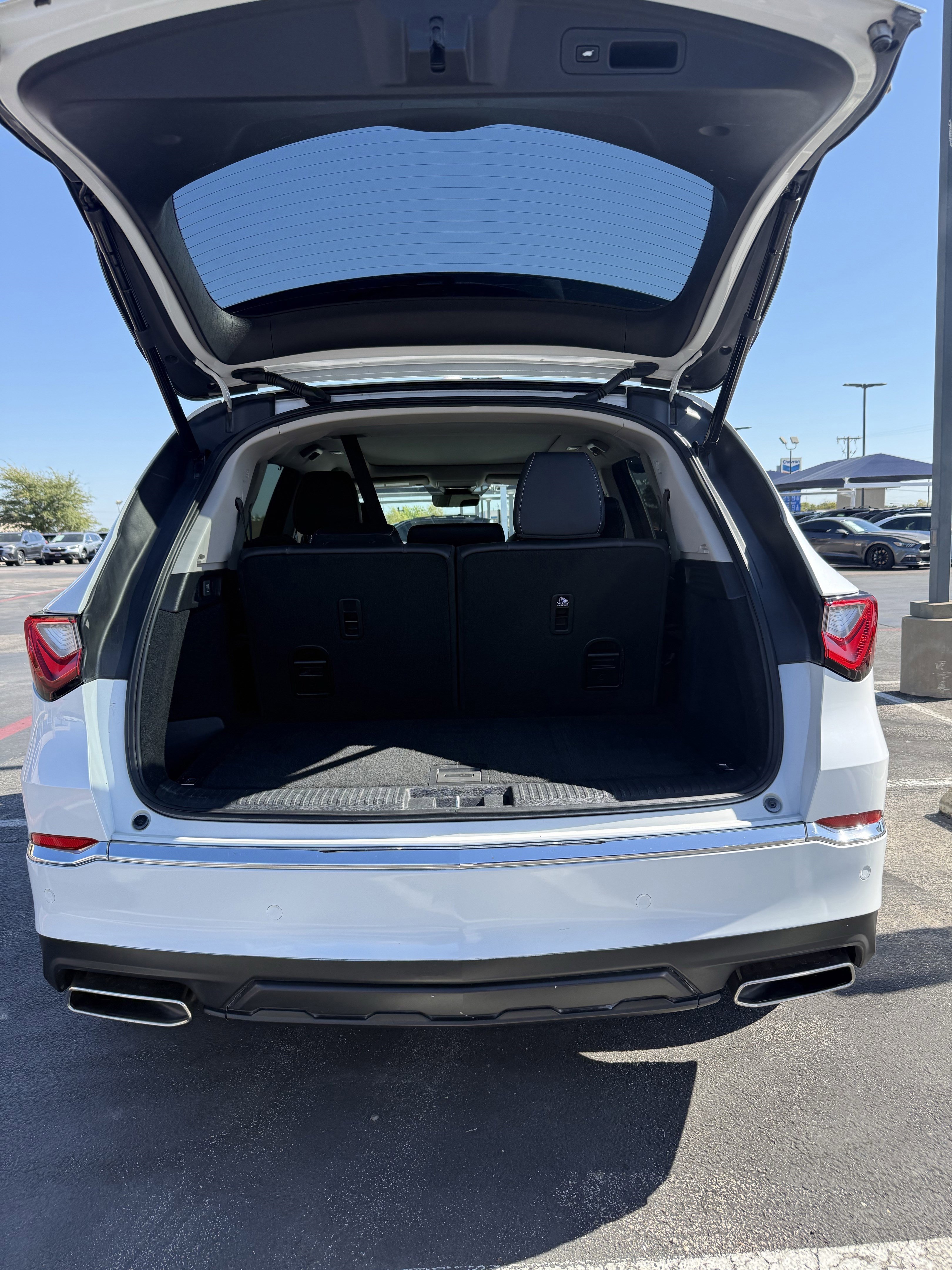 Used 2022 Acura MDX SH-AWD w/ Technology Package image 9