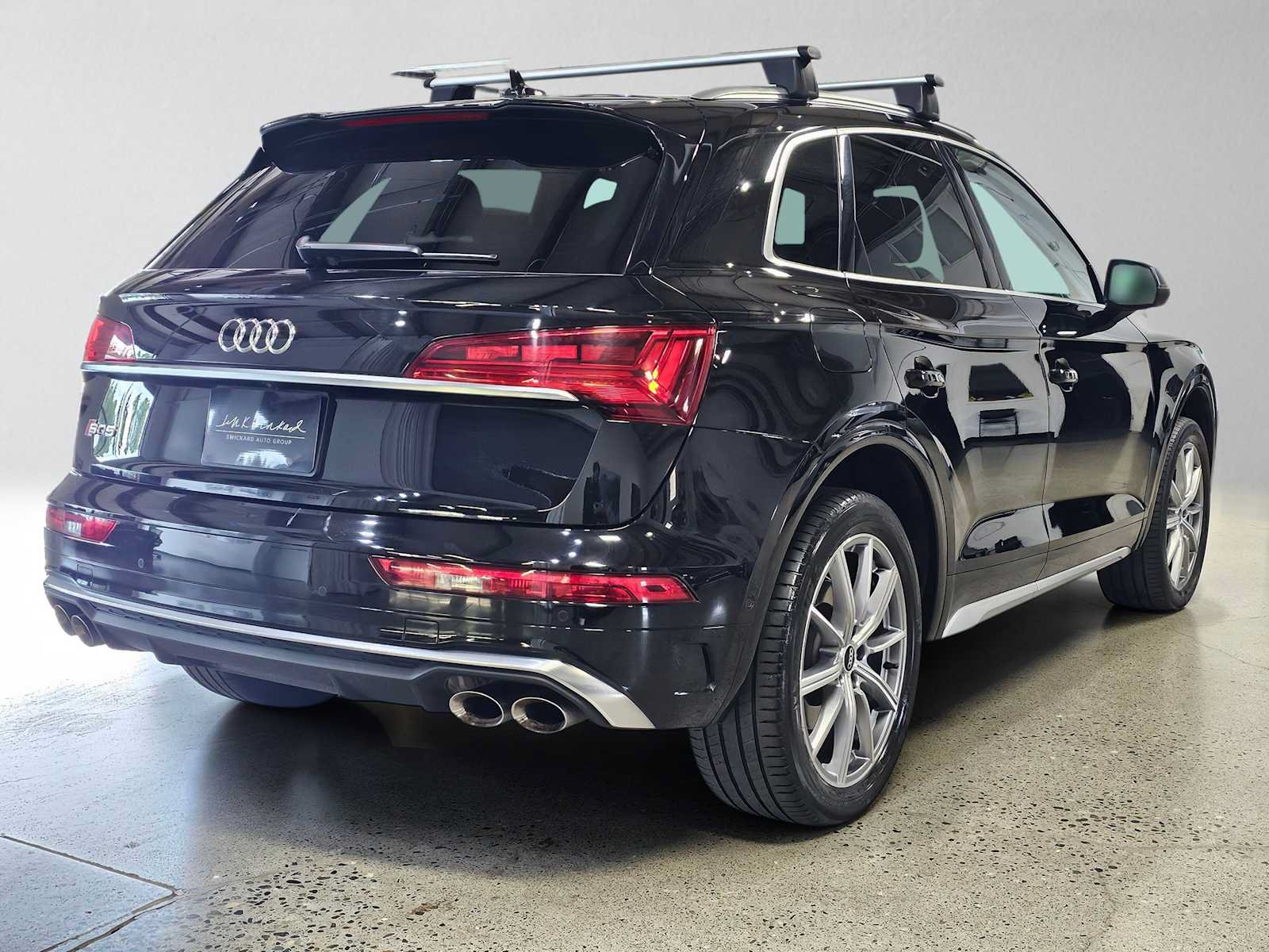 Used 2022 Audi SQ5 Prestige w/ Prestige Package AWD/4WD image 3
