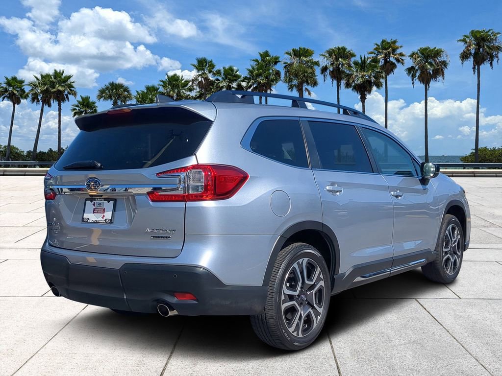 Certified 2025 Subaru Ascent Limited AWD/4WD image 4