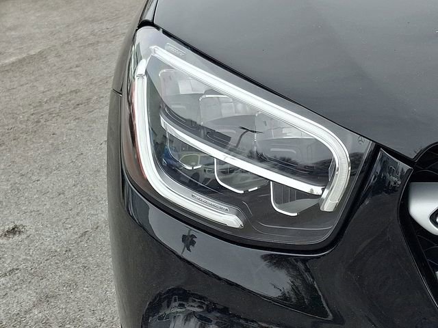 Used 2022 Mercedes-Benz GLC 300 4MATIC image 9